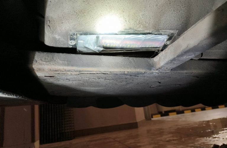 Z powodu 300 paczek papierosów stracił... autokar