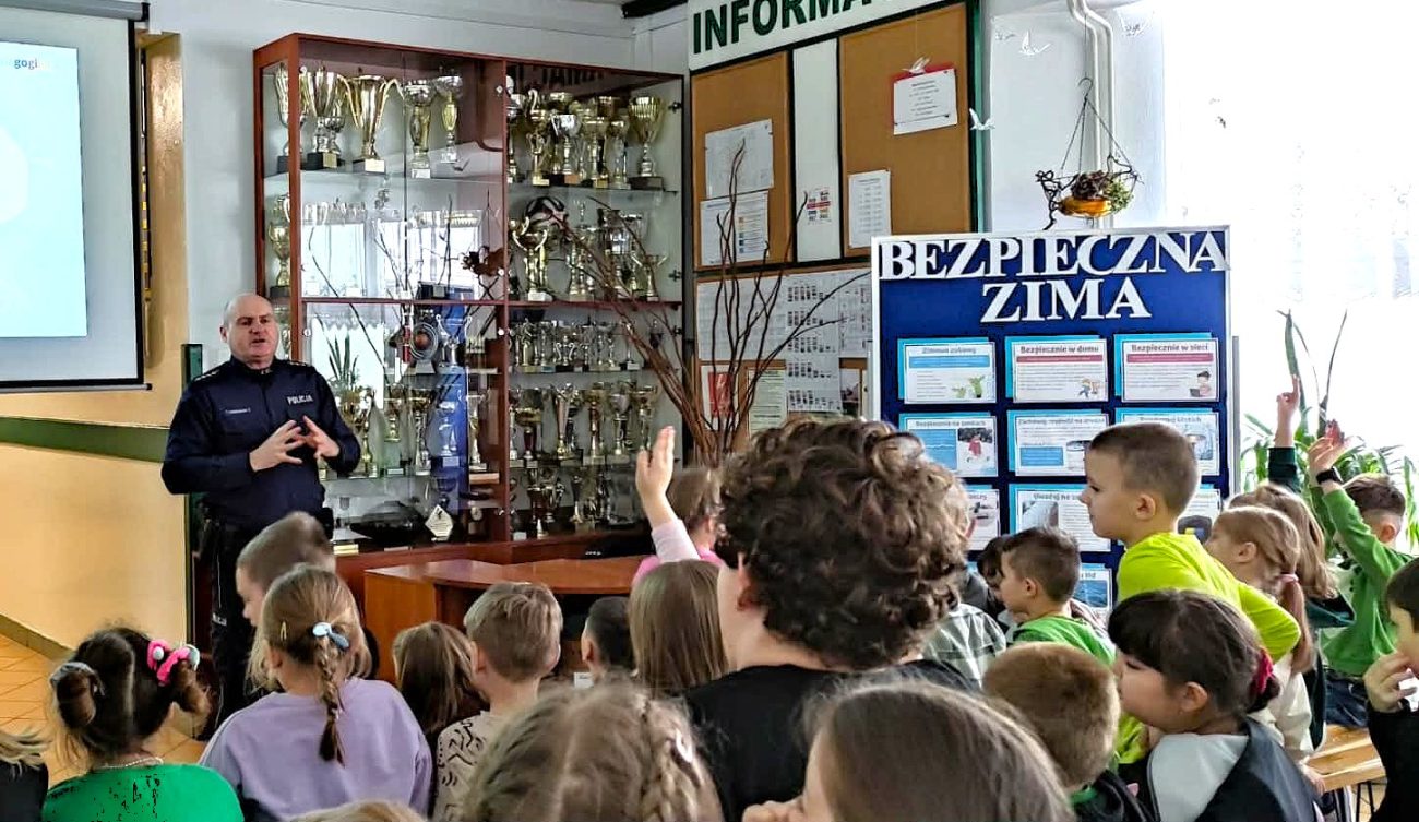 Bezpieczne ferie zimowe w szkole w Zalesiu