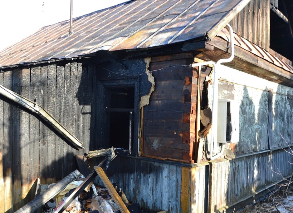 Śmierć seniorki w pożarze własnego domu w gminie Zalesie