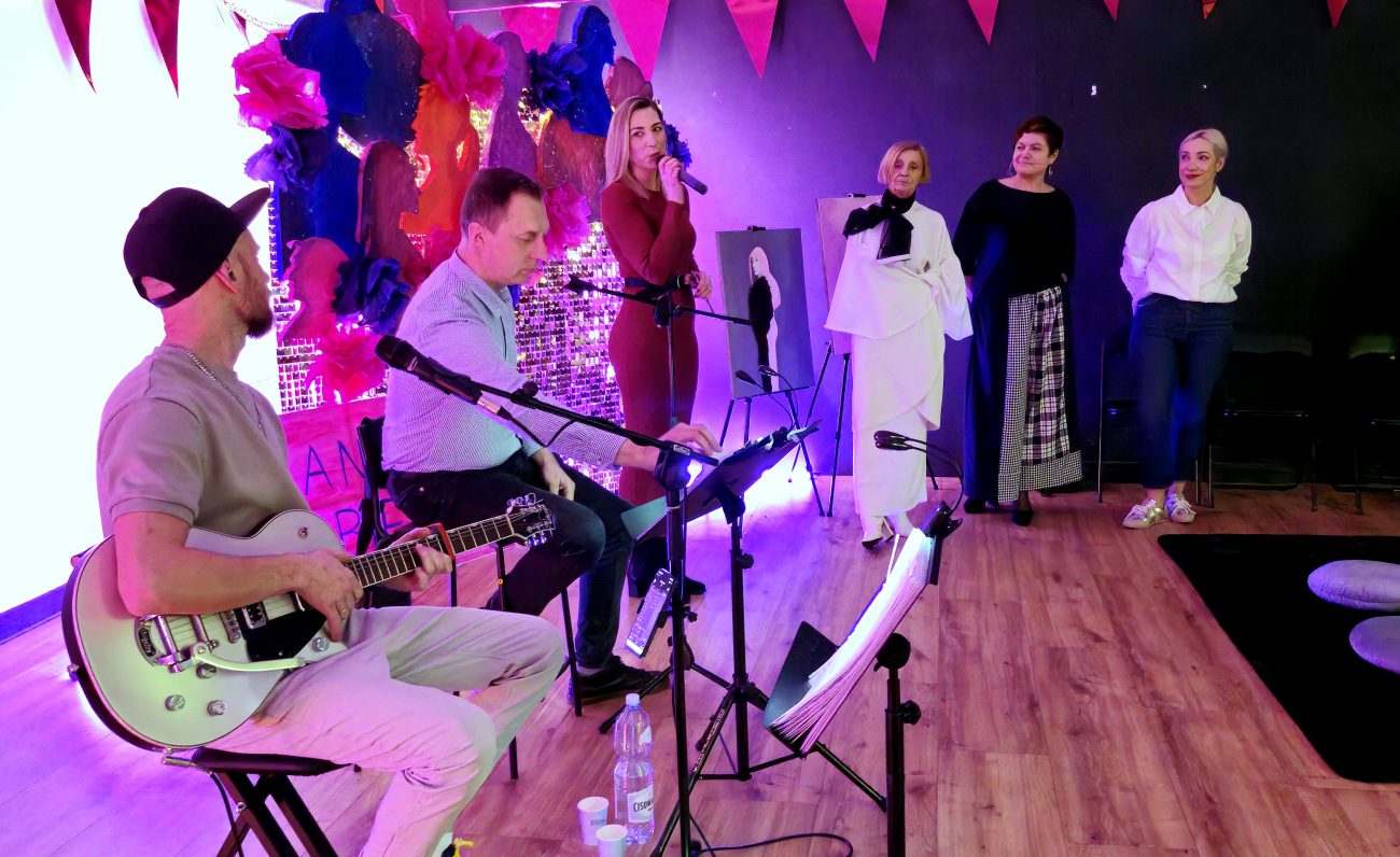 Magiczny wieczór na Planecie Kobiet. Muzyka, sztuka i kobieca energia w Białej Podlaskiej