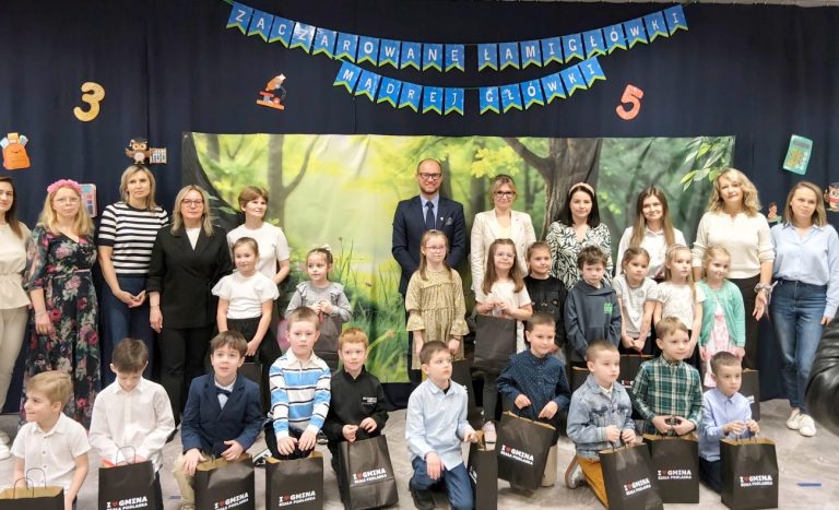 'Zaczarowane łamigłówki' w Rakowiskach. Matematyka, która maluje uśmiech na twarzach