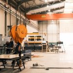 Najczęstsze przyczyny przestojów w firmie: jak im zapobiegać na co dzień?