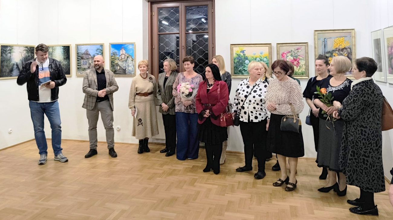 Nałęczowskie inspiracje w Pałacu Potockich. Międzyrzeccy artyści pokazali efekty pleneru