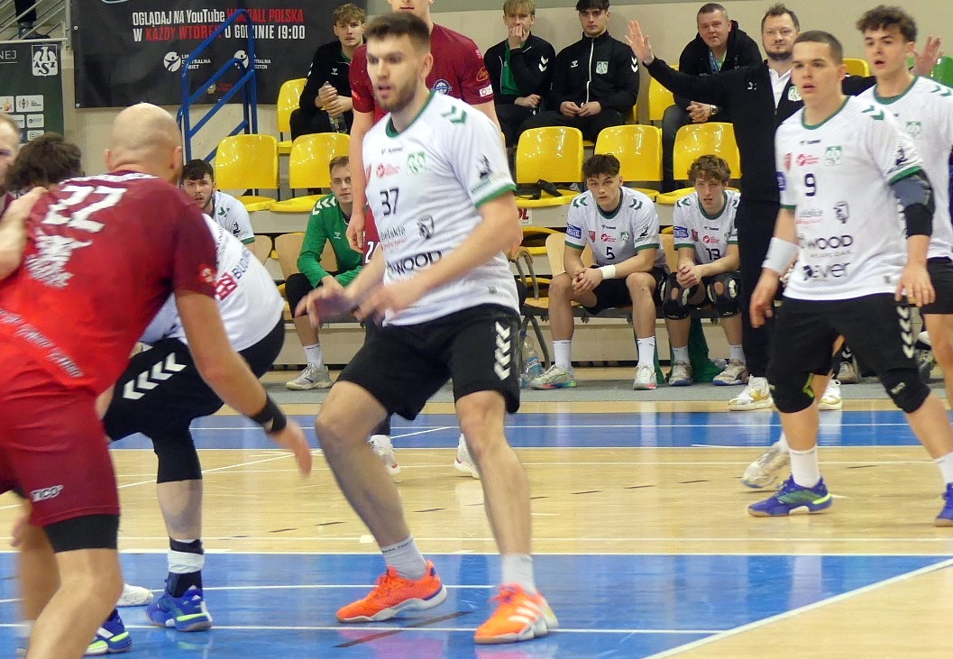 Dominik Antoniak katem AZS UW