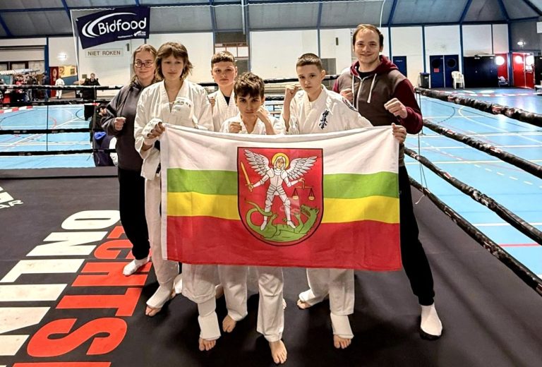 Bialscy karatecy podbijają Hagę! Cztery medale Mistrzostw Europy dla Institute Budo Kai