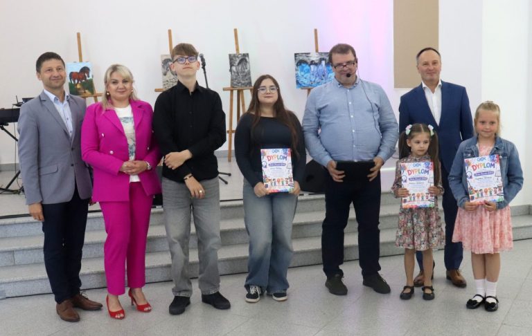 Święto młodych talentów w Wisznicach. Gala Kultury pełna muzycznych i plastycznych wzruszeń