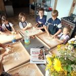 Smaki tradycji w rękach najmłodszych. Dzieci odkrywały tajniki regionalnej kuchni w Perkowicach