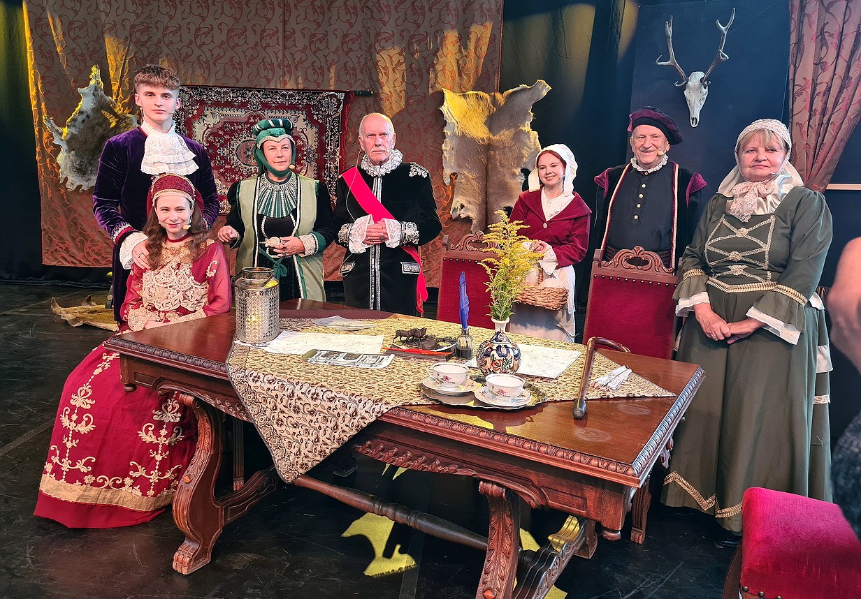 Radziwiłłowie, fałszywe dokumenty i sekrety dawnej Białej. Nowy spektakl Teatru Słowa znów ożywił historię miasta