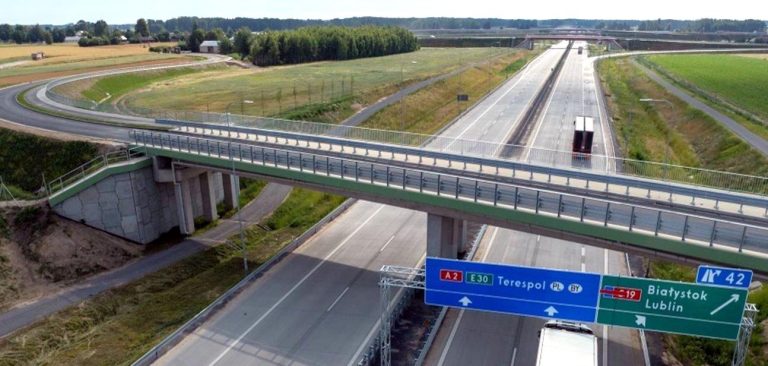 Autostrada A2 zatrzyma się w Dobryniu? Ministerstwo ujawnia: Ostatni odcinek do Kukuryk wykreślony z planów, dalsze opóźnienia do 2030 roku