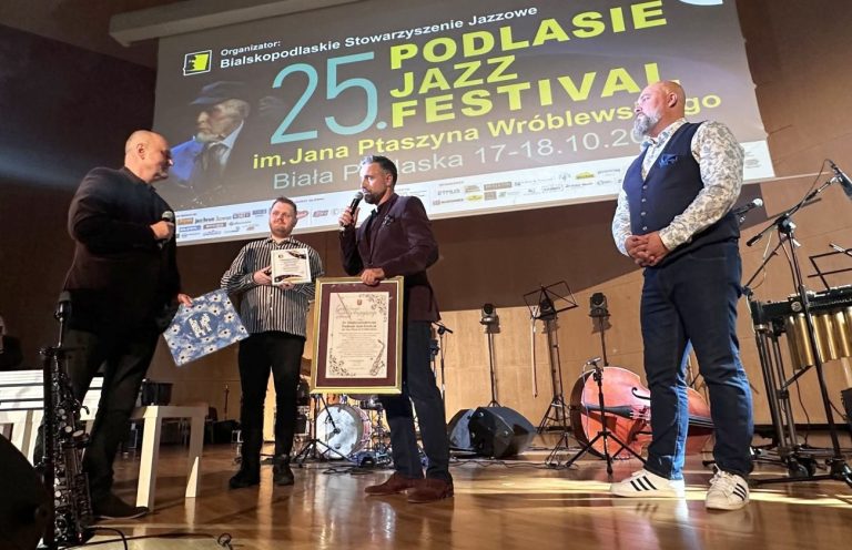 Trzy dni muzycznej wolności i hołd dla Mistrza. Sukces jubileuszowego 25. Podlasie Jazz Festival [ZDJĘCIA]